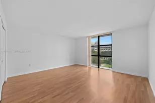 17500 N Bay Rd, Sunny Isles Beach, FL 33160 - Photo 11