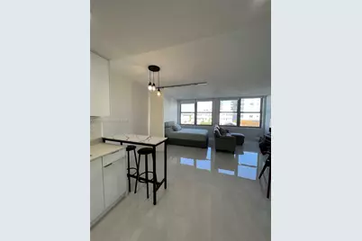 2899 Collins Ave #610, Miami Beach, FL 33140 - Photo 21
