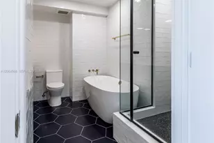 11 Island Ave, Miami Beach, FL 33139 - Photo 23