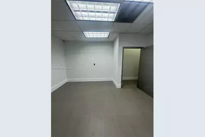 3098 Stirling Rd #back office, Hollywood, FL 33021 - Photo 3