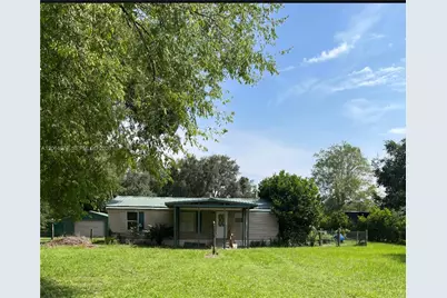 2704 SE 172nd St, Other City - In The State Of Florida, FL 34491 - Photo 1
