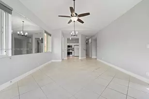 15890 SW 12th St, Pembroke Pines, FL 33027 - Photo 9