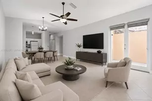 15890 SW 12th St, Pembroke Pines, FL 33027 - Photo 5