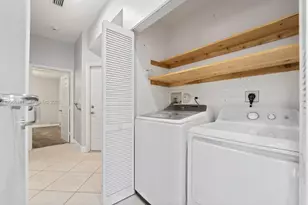 15890 SW 12th St, Pembroke Pines, FL 33027 - Photo 29