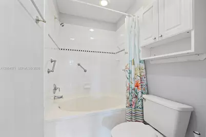 15890 SW 12th St, Pembroke Pines, FL 33027 - Photo 19