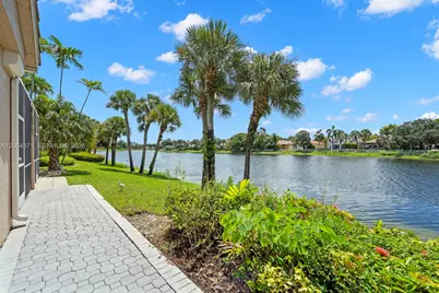 15890 SW 12th St, Pembroke Pines, FL 33027 - Photo 35