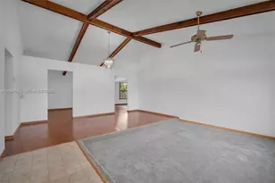 372 NW 35th Pl, Boca Raton, FL 33431 - Photo 3
