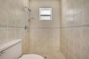372 NW 35th Pl, Boca Raton, FL 33431 - Photo 11