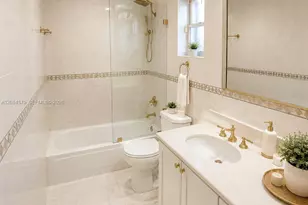 18758 NW 78th Pl, Hialeah, FL 33015 - Photo 19