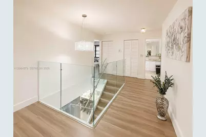 18758 NW 78th Pl, Hialeah, FL 33015 - Photo 13