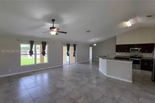 151 SW S Wakefield Cir, Port Saint Lucie, FL 34953 - Photo 7