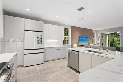 14900 SW 10th St, Miami, FL 33194 - Photo 11