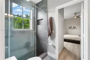 14900 SW 10th St, Miami, FL 33194 - Photo 39