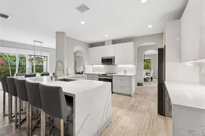 14900 SW 10th St, Miami, FL 33194 - Photo 13