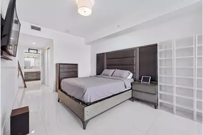 1080 Brickell Ave #3902, Miami, FL 33131 - Photo 21