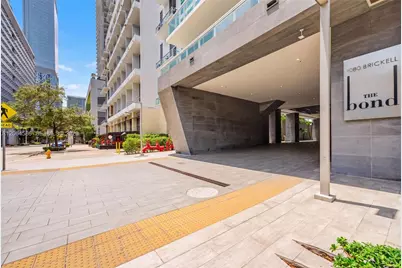 1080 Brickell Ave #3902, Miami, FL 33131 - Photo 5