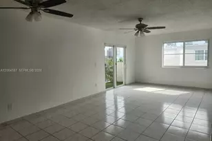 5505 NW 7th St, Miami, FL 33126 - Photo 9