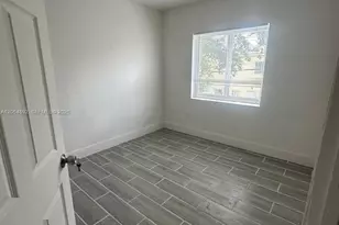 8325 NW 5th Ave, Miami, FL 33150 - Photo 13