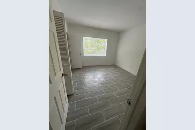 8325 NW 5th Ave #8325, Miami, FL 33150 - Photo 5