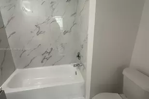 8325 NW 5th Ave, Miami, FL 33150 - Photo 11