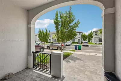 16251 SW 291st St, Homestead, FL 33033 - Photo 7