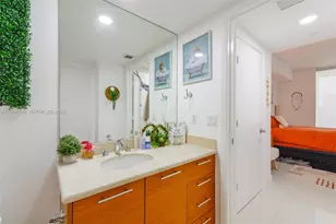 50 Biscayne Blvd, Miami, FL 33132 - Photo 15