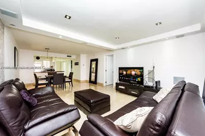 2081 S Ocean Dr #411, Hallandale Beach, FL 33009 - Photo 9