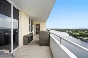 5600 Collins Ave, Miami Beach, FL 33140 - Photo 25