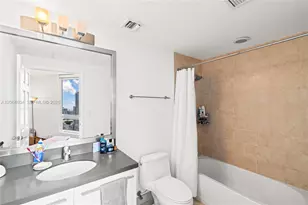 90 SW 3rd St, Miami, FL 33130 - Photo 13