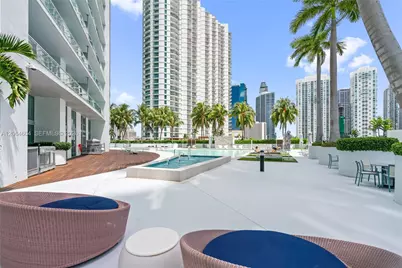 90 SW 3rd St #3504, Miami, FL 33130 - Photo 25