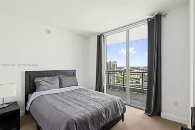 90 SW 3rd St #3504, Miami, FL 33130 - Photo 5