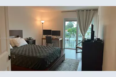 2061 NE 123rd St, North Miami, FL 33181 - Photo 3