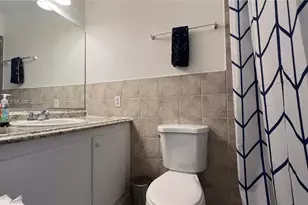 2061 NE 123rd St, North Miami, FL 33181 - Photo 13