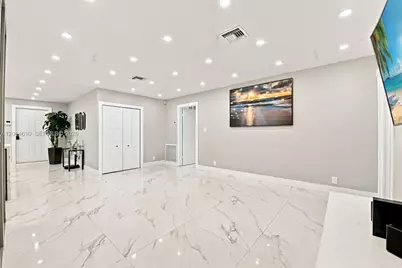 821 Ramblewood Dr #821, Coral Springs, FL 33071 - Photo 3
