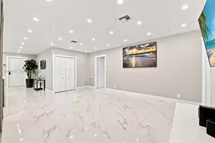 821 Ramblewood Dr, Coral Springs, FL 33071 - Photo 3