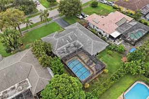 821 Ramblewood Dr, Coral Springs, FL 33071 - Photo 47