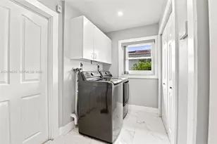 821 Ramblewood Dr, Coral Springs, FL 33071 - Photo 31