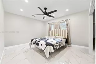 821 Ramblewood Dr, Coral Springs, FL 33071 - Photo 23