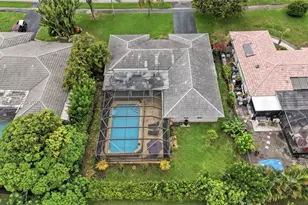 821 Ramblewood Dr, Coral Springs, FL 33071 - Photo 45