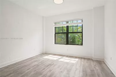 934 Michigan Ave #209, Miami Beach, FL 33139 - Photo 5