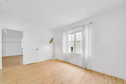 1051 Meridian Ave #1D, Miami Beach, FL 33139 - Photo 7