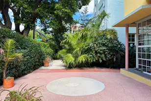 1051 Meridian Ave, Miami Beach, FL 33139 - Photo 17