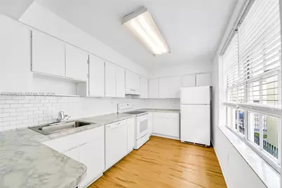 1051 Meridian Ave #1D, Miami Beach, FL 33139 - Photo 5