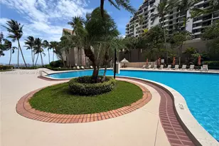 540 Brickell Key Dr, Miami, FL 33131 - Photo 11