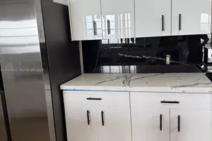 1301 NE Miami Gardens Dr, Miami, FL 33179 - Photo 3
