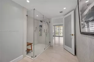 3 Grove Isle Dr, Miami, FL 33133 - Photo 19