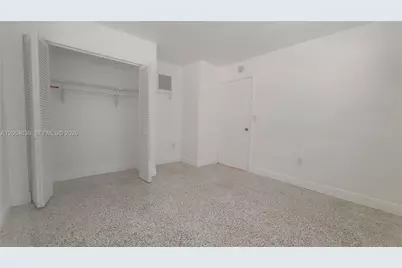 34 E 21st St #11, Hialeah, FL 33010 - Photo 17