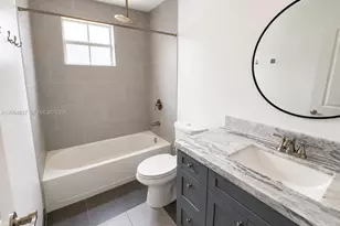 8201 Fairway Rd, Sunrise, FL 33351 - Photo 9
