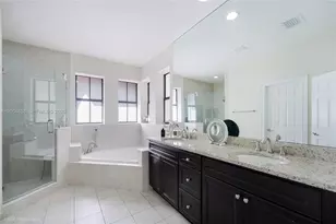8723 NW 102nd Pl, Doral, FL 33178 - Photo 15