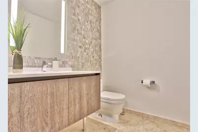 88 SW 7th St #3805, Miami, FL 33130 - Photo 11